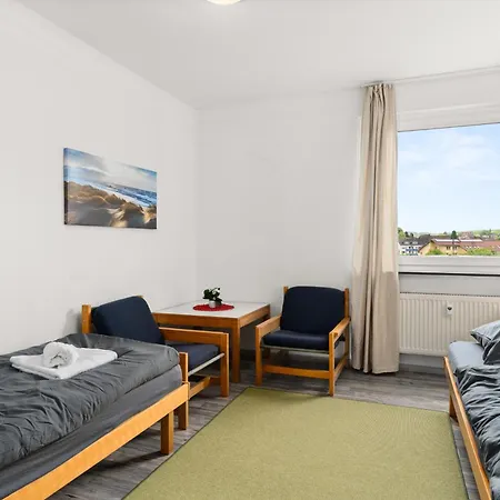Guermache - Monteurwohnung Fuer Gruppen Bis 8 Personen Appartamento